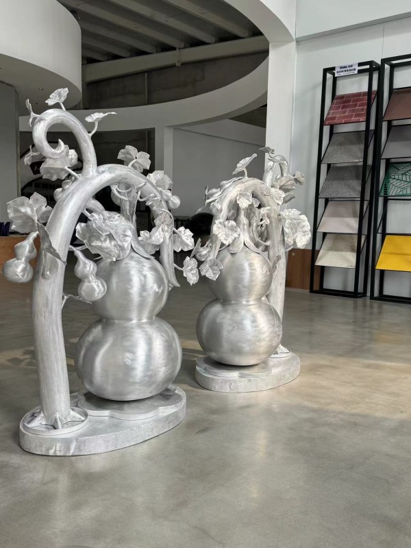 雕花铝板 节能改造与旧楼翻新选金属保温装饰一体板，如何科学选型？