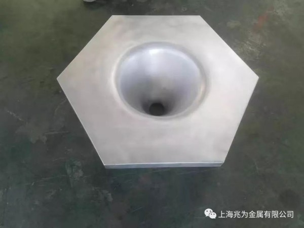 建筑装饰挑仿石材铝单板供应商？这些要点要知道